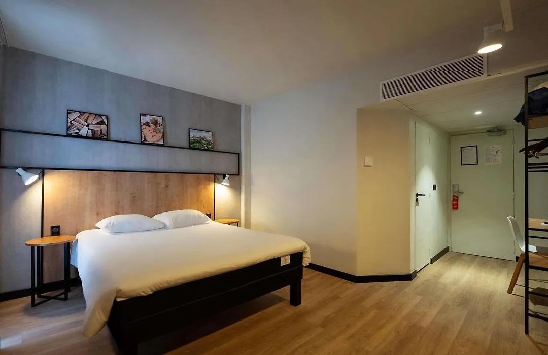 Ibis Brive Centre-1